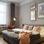 Aparthouse Wozna 11 Old Town 波兹南