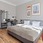 Aparthouse Wozna 11 Old Town 3*