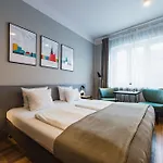 酒店 Aparthouse Wozna 11 Old Town 3*