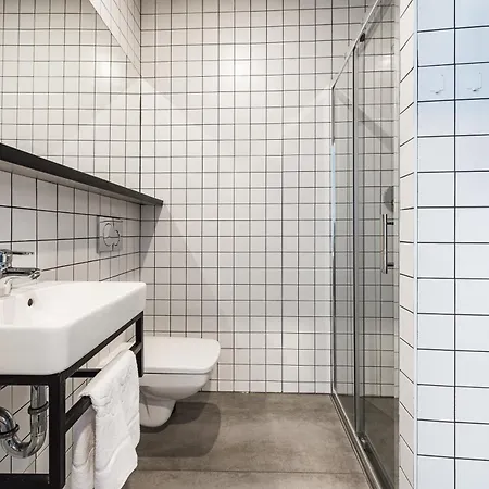 Aparthouse Wozna 11 Old Town Hotel 3*