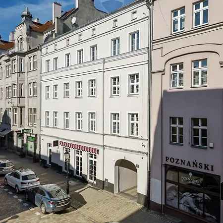 Aparthouse Wozna 11 Old Town Hotel